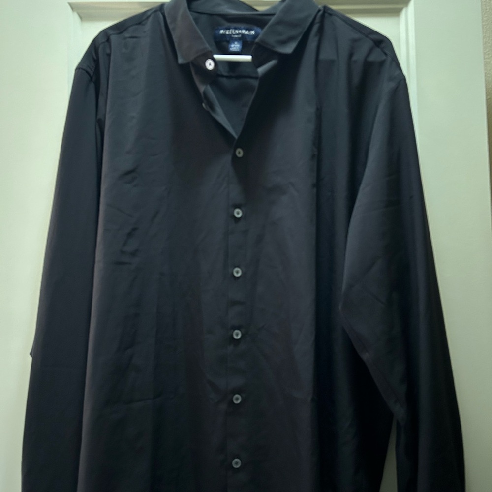 Men’s mizzen & main long sleeve button - black